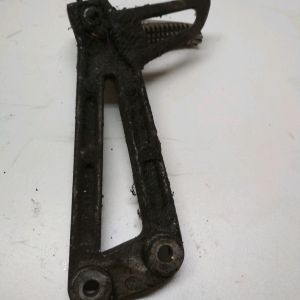 Yamaha – TDR 125 – 1993 à 2002 – Platine repose pied