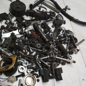 Suzuki – BANDIT GSF600N – 2000 à 2004 – Vis