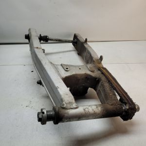 Suzuki – SV 650 S – 1999 à 2002 – Bras oscillant