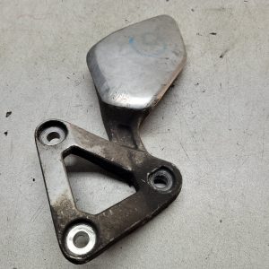 Yamaha – FAZER 600 FZS – 1998 à 2002 – Platine repose pied