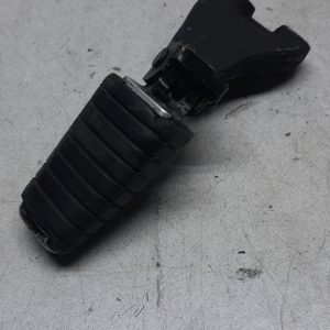 Yamaha – VMAX VMX12 – 1988 à 1992 – Platine repose pied