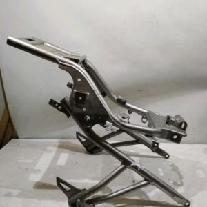 Yamaha – FAZER 600 FZS – 2004 à 2006 – Boucle arrière de cadre